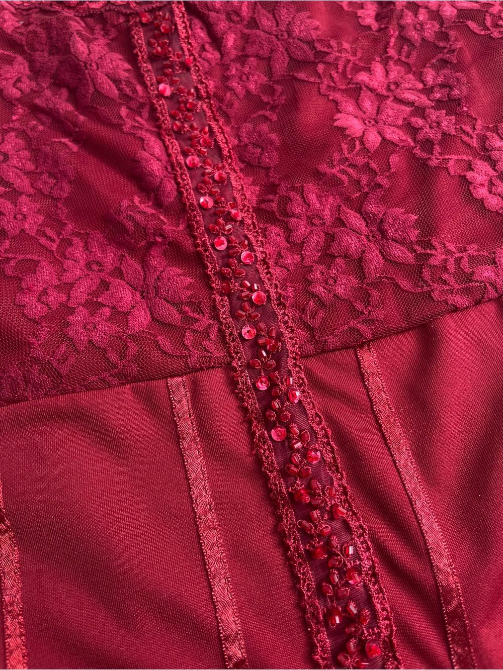 Size Large Dark Red Beaded Lace Tank Top - Picture 6 of 6
